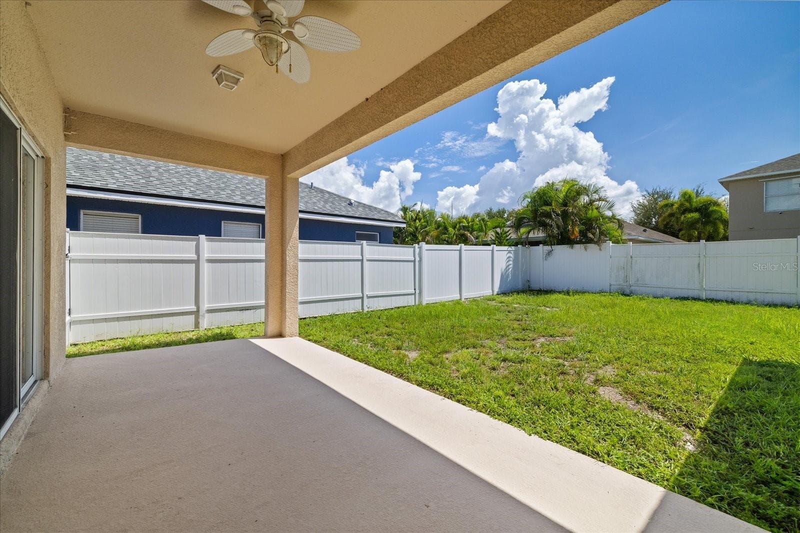 Single Family Residence at 1833 MIRA LAGO CIR, RUSKIN, photo 40 of 58