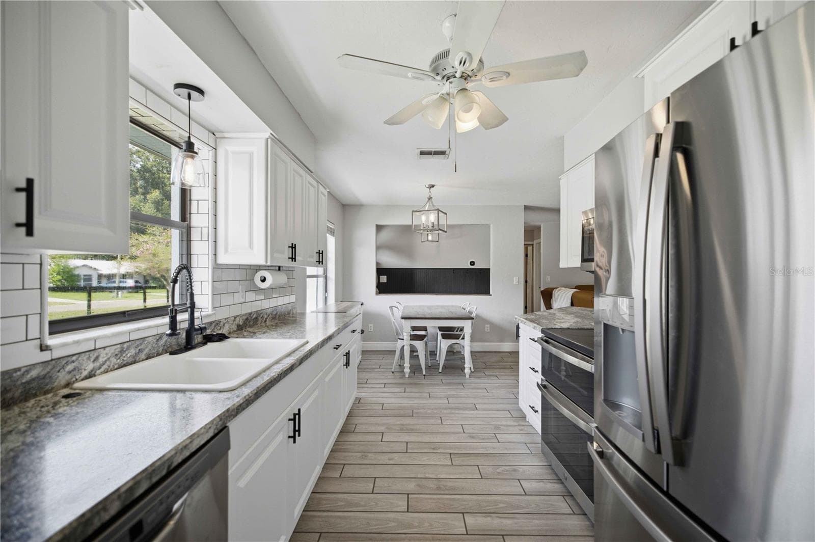 Kitchen View - 11615 SE 129TH LN, OCKLAWAHA