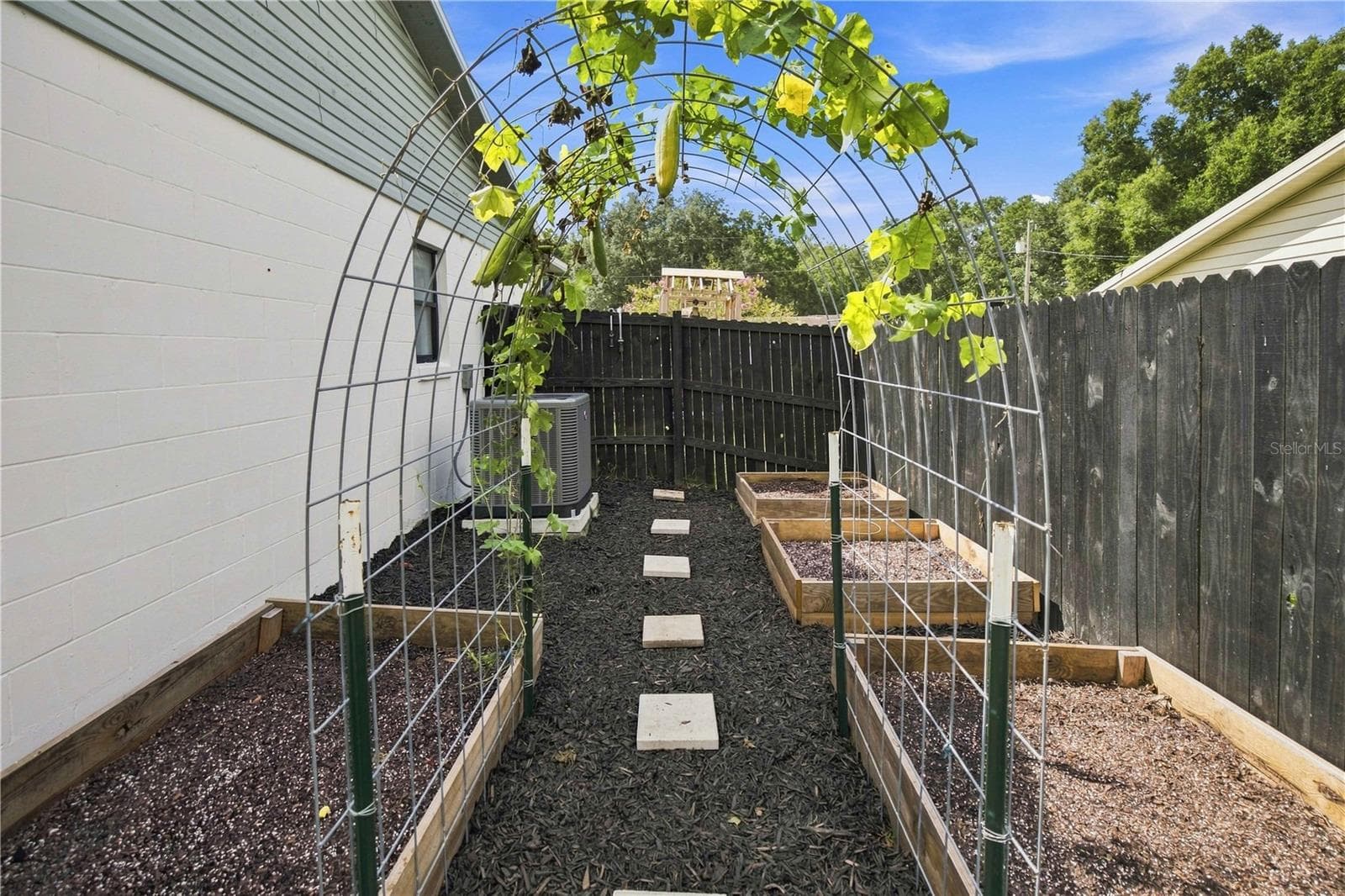 Garden - 11615 SE 129TH LN, OCKLAWAHA