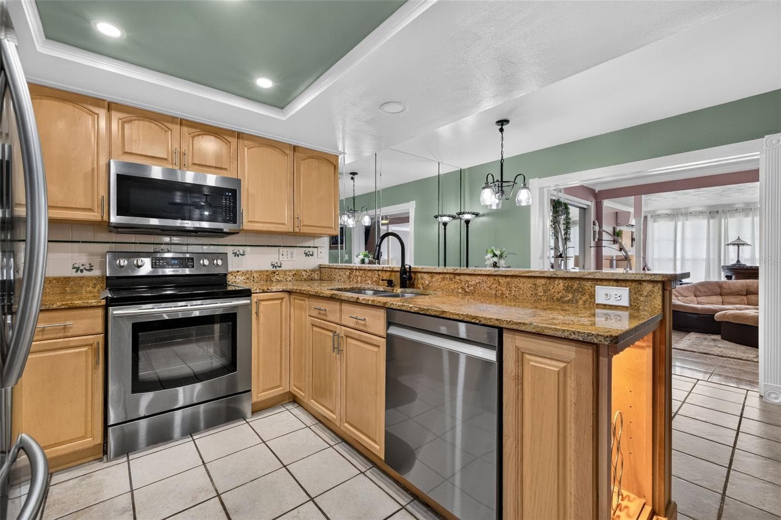 Stainless Appliances - 7360 ULMERTON RD #18D, LARGO