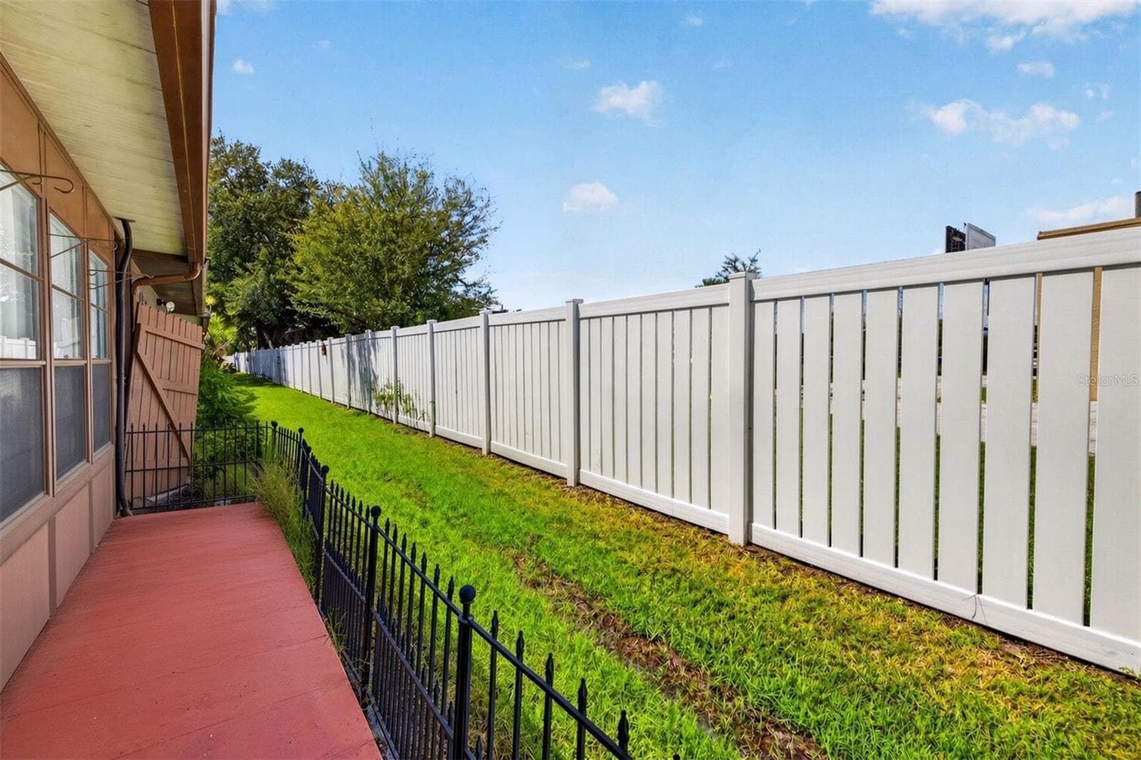 Townhouse at 7360 ULMERTON RD #18D, LARGO, photo 17 of 26