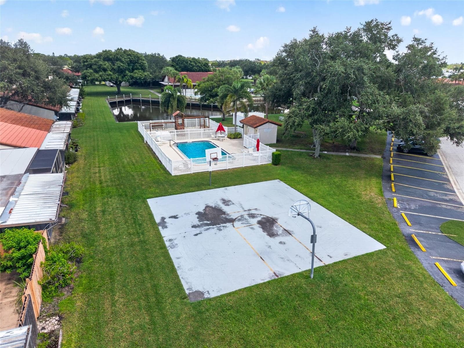 Community recreaation area - 7360 ULMERTON RD #18D, LARGO