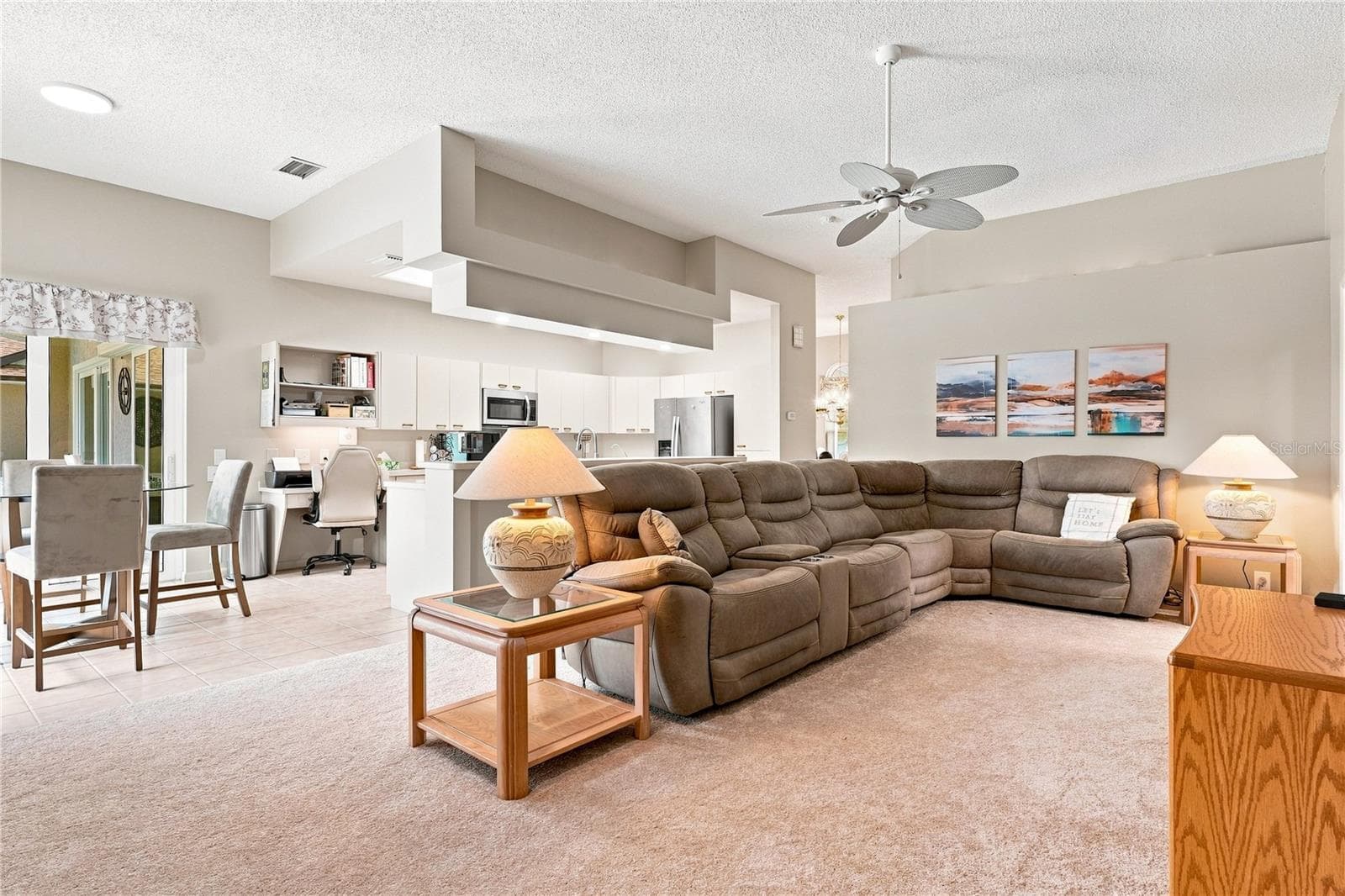 Family Room - 679 LITCHFIELD LN, DUNEDIN