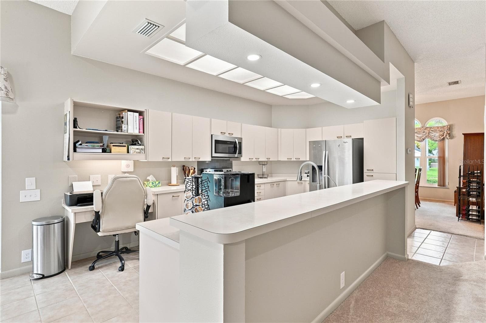 Kitchen Area - 679 LITCHFIELD LN, DUNEDIN