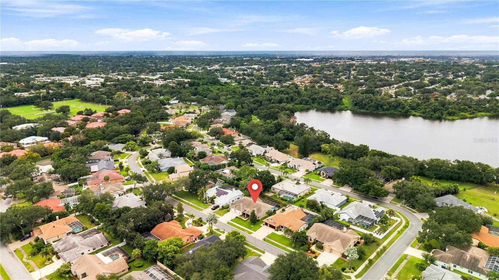 679 Litchfield Ln, Dunedin, FL 34698 - Looking North East - 679 LITCHFIELD LN, DUNEDIN