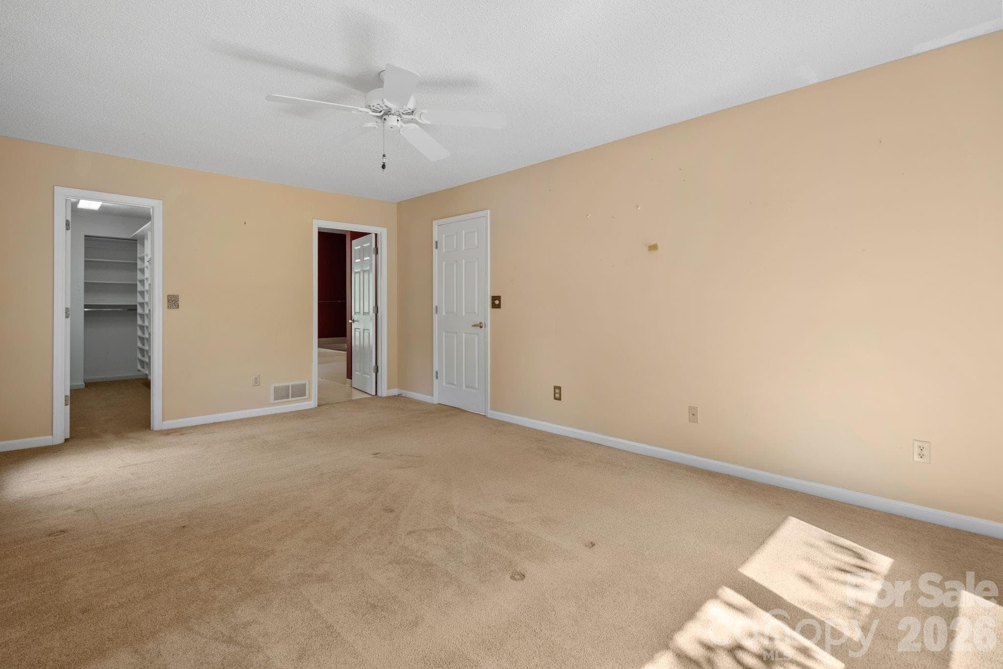 Condominium at 324 DAWNBROOK Drive, Flat Rock, photo 16 of 48