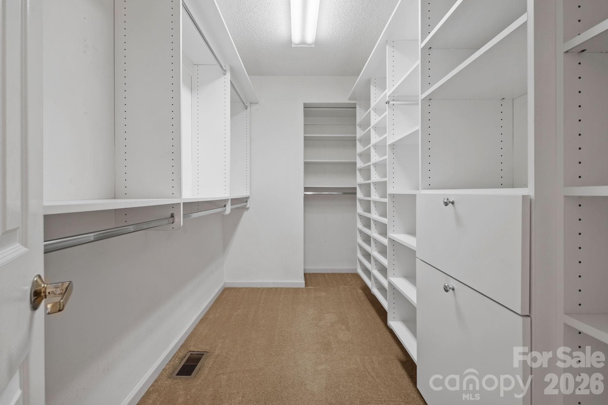 Condominium at 324 DAWNBROOK Drive, Flat Rock, photo 17 of 48
