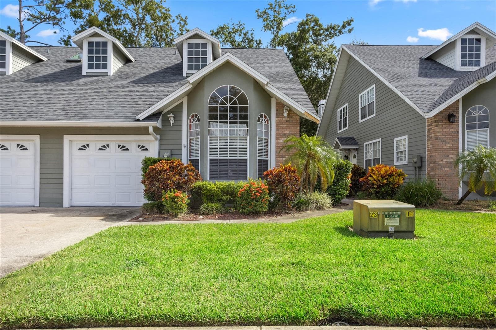 BRAND NEW RE-ROOF! - 2740 HAMBLE VILLAGE LN, PALM HARBOR