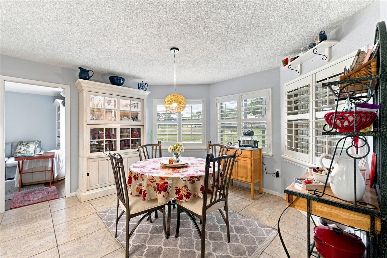 Single Family Residence at 8171 CHAUCER DR, WEEKI WACHEE, photo 15 of 46