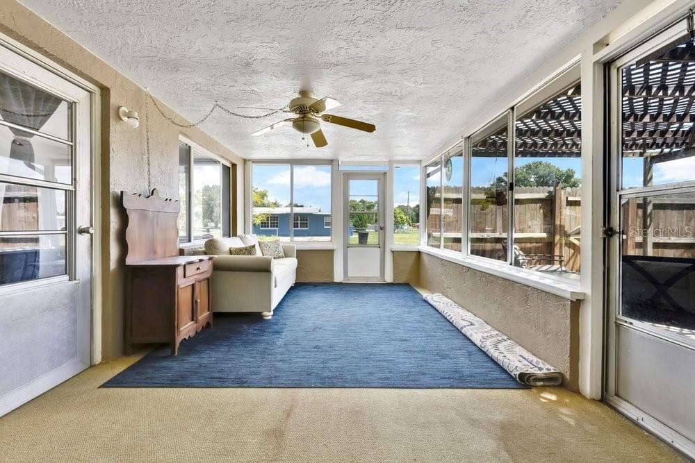 Enclosed Florida Room not included in heated sq footage - 7400 36TH AVE N, ST PETERSBURG