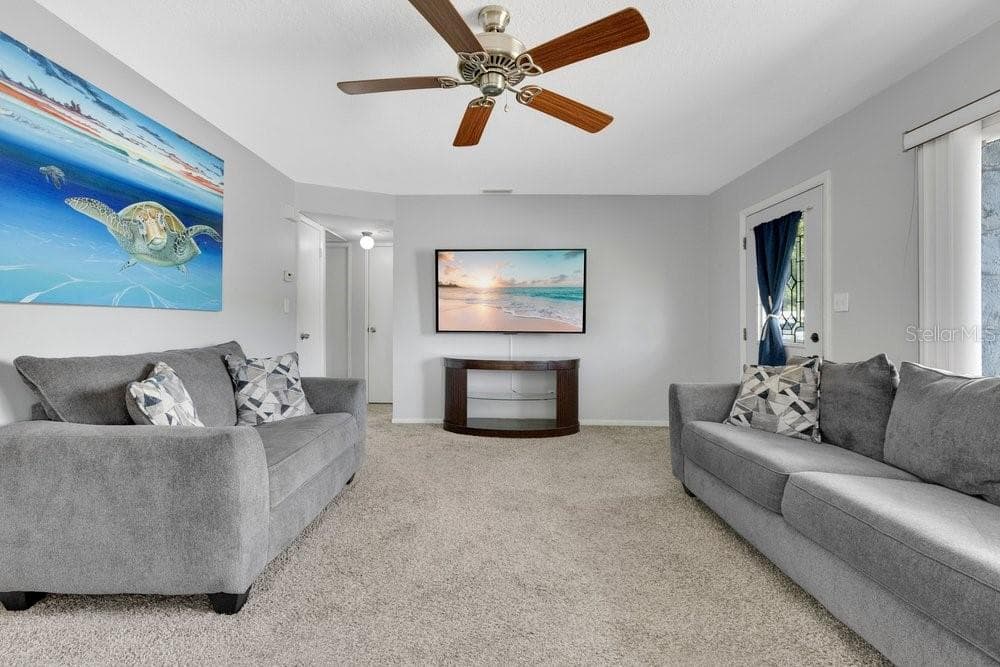 Living Room - 7400 36TH AVE N, ST PETERSBURG