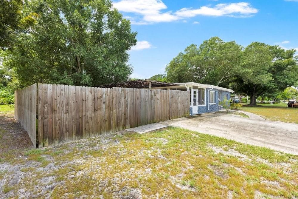 Fenced private yard area - 7400 36TH AVE N, ST PETERSBURG