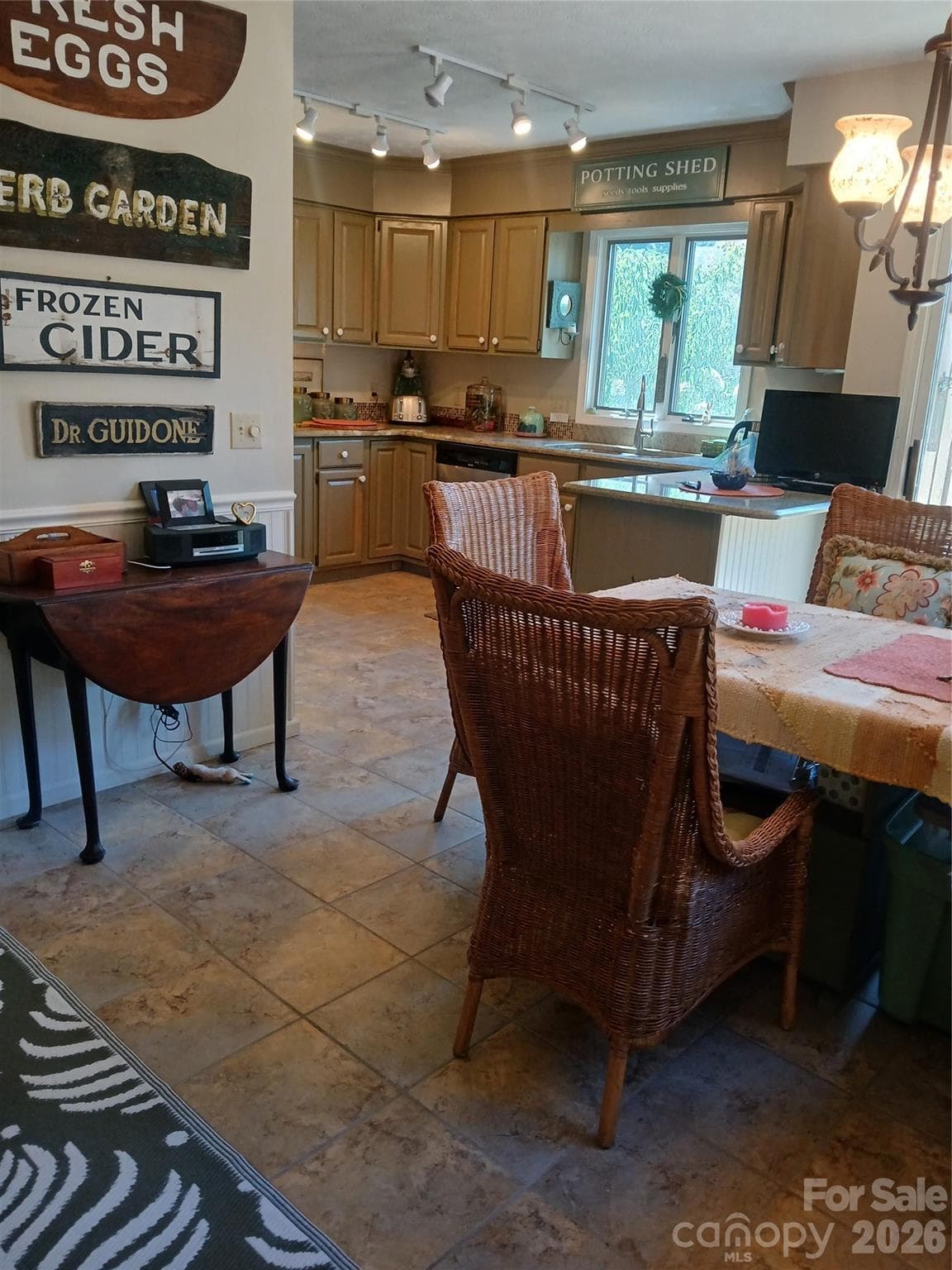 View to kitchen from foyer - 304 red oak Drive, Hendersonville