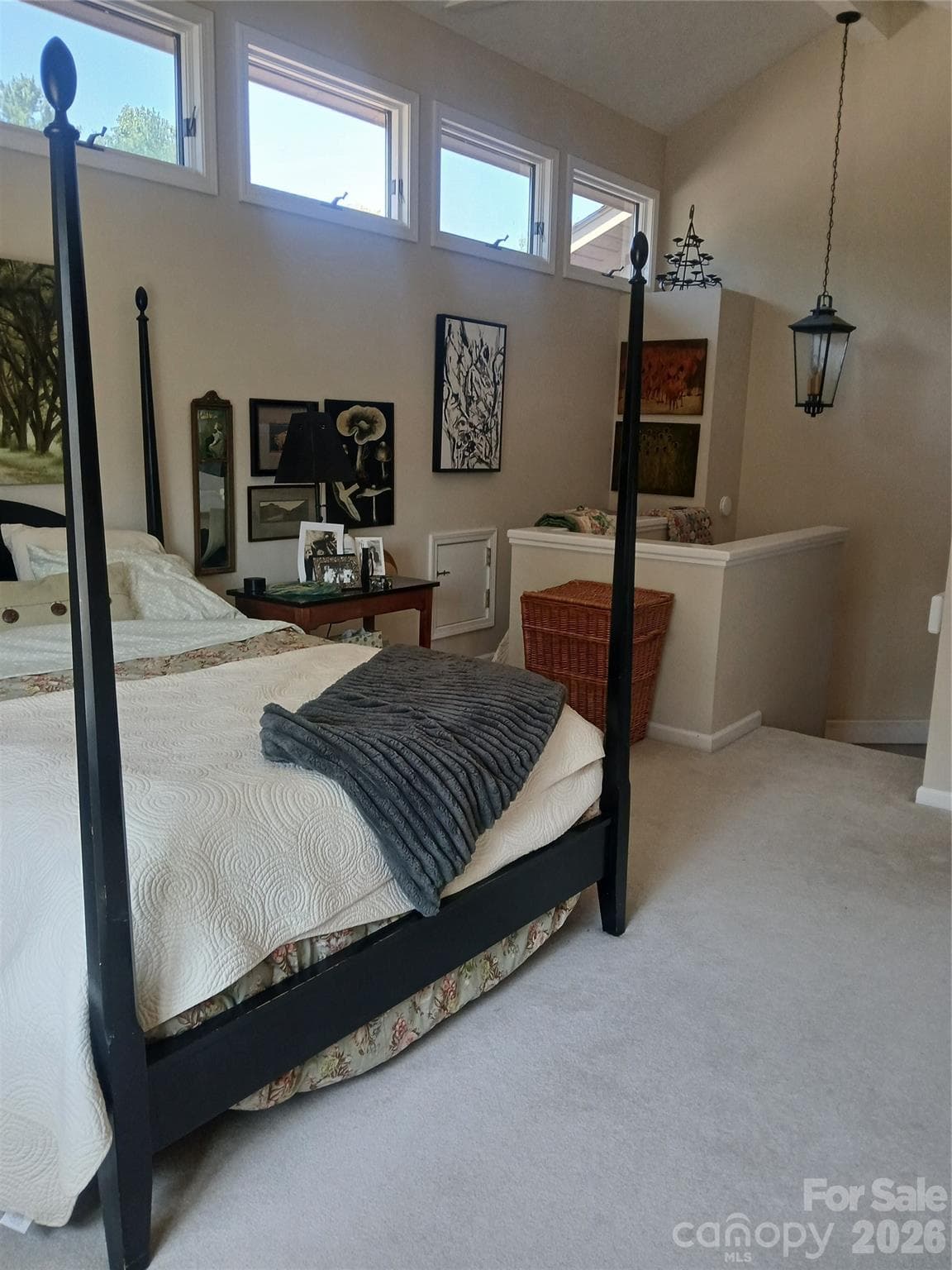 Loft - 304 red oak Drive, Hendersonville