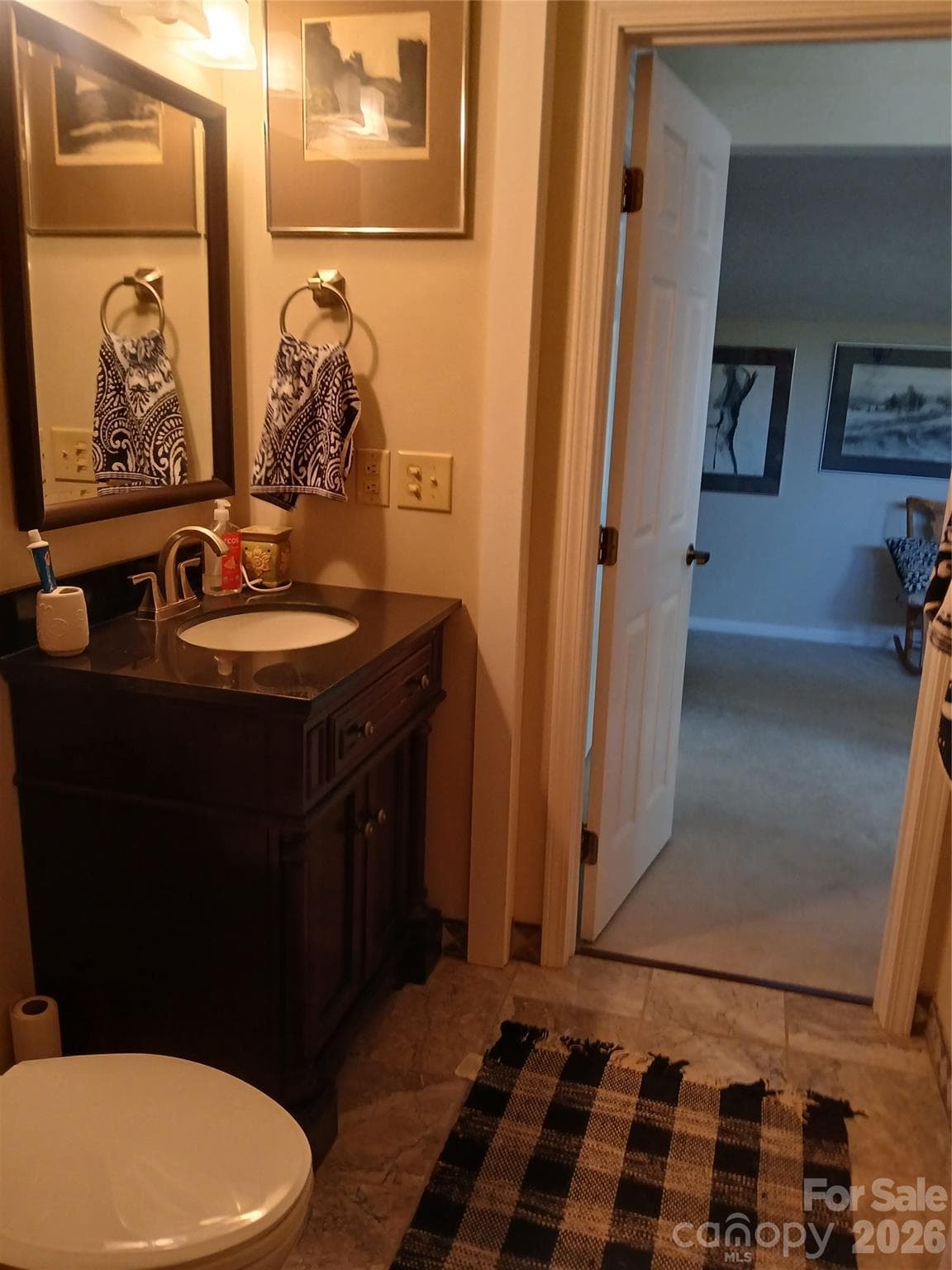 Full Bath in loft - 304 red oak Drive, Hendersonville