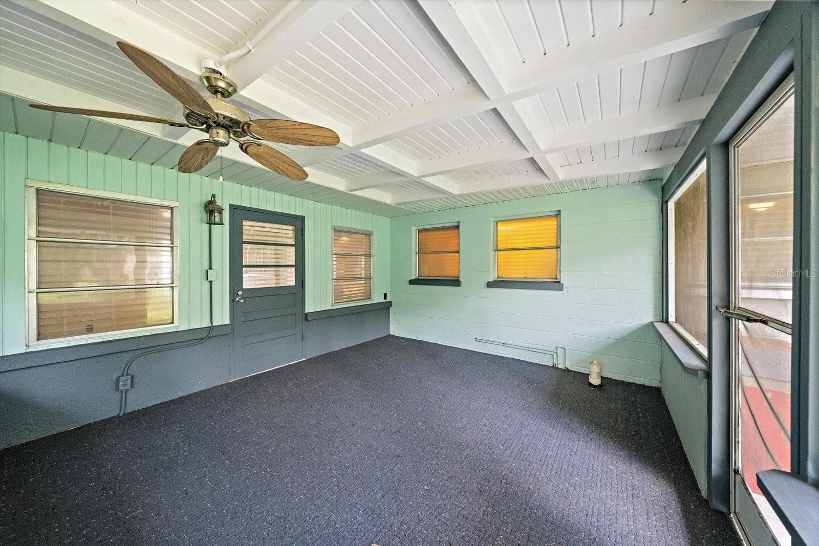 Single Family Residence at 5507 HARBOR RD, BRADENTON, photo 32 of 36