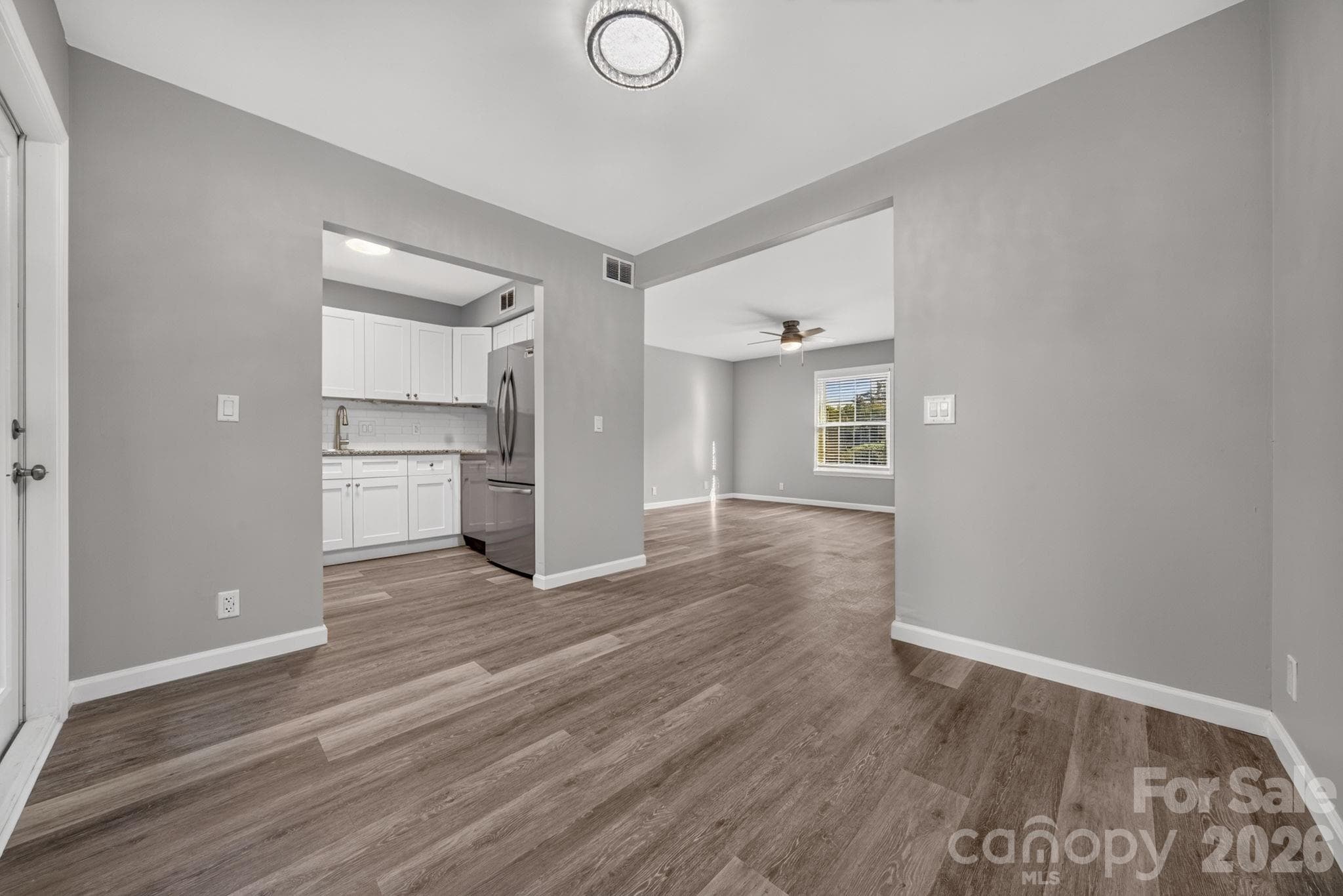 Condominium at 2610 Park Road, Charlotte, photo 8 of 33