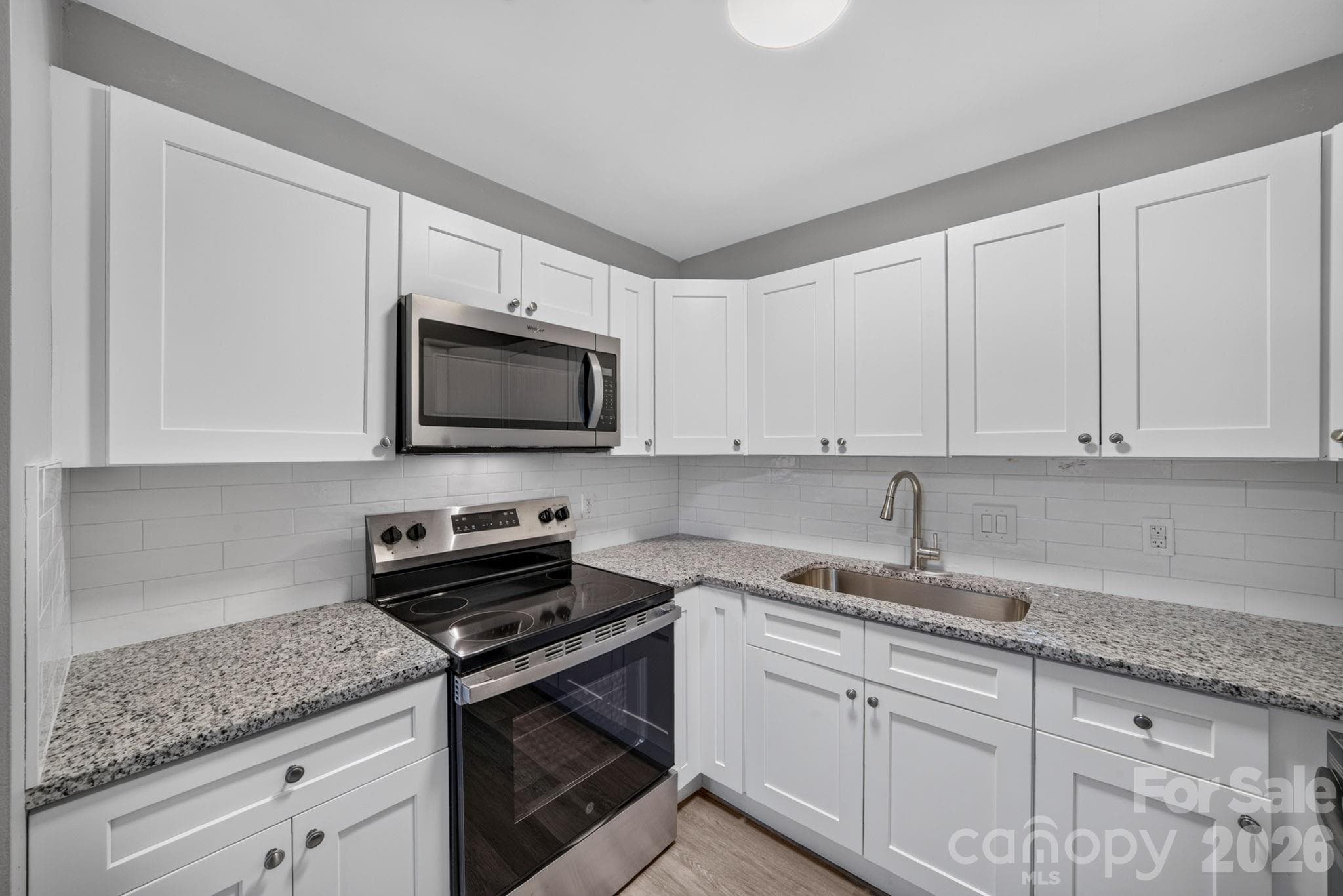 Condominium at 2610 Park Road, Charlotte, photo 9 of 33