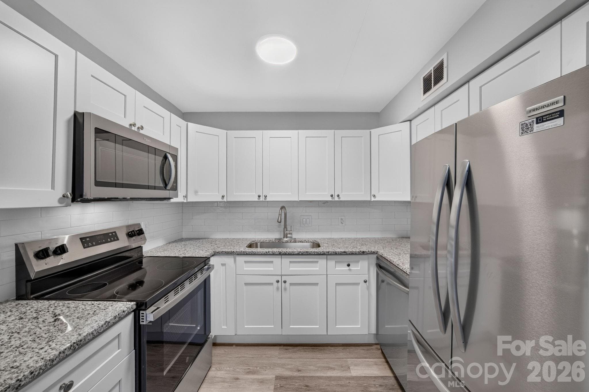 Condominium at 2610 Park Road, Charlotte, photo 12 of 33