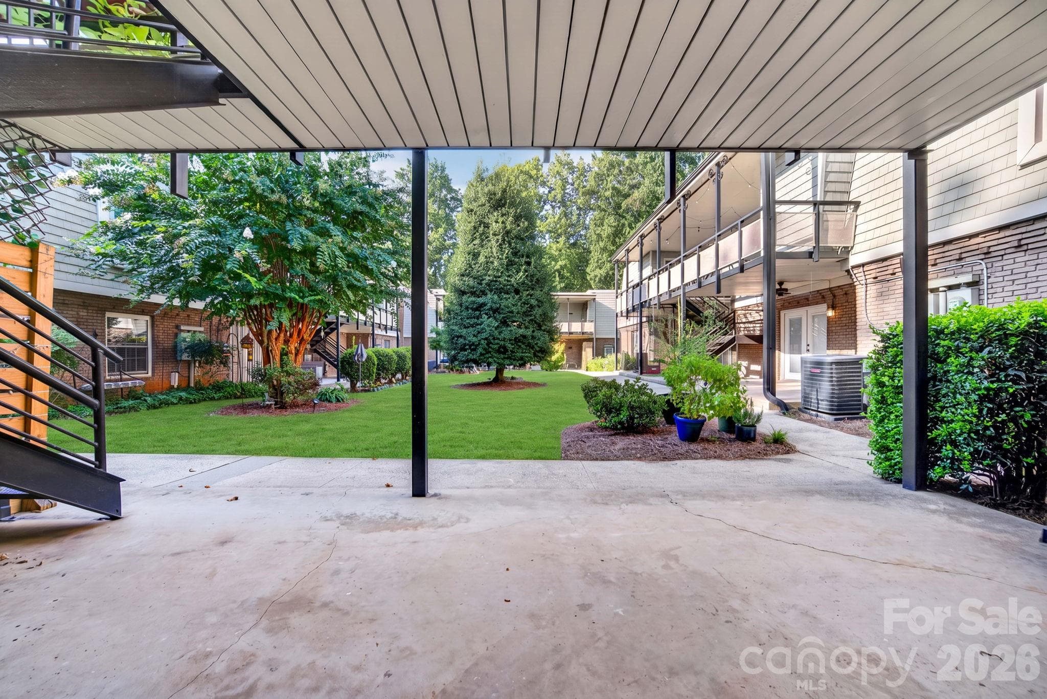 Condominium at 2610 Park Road, Charlotte, photo 25 of 33