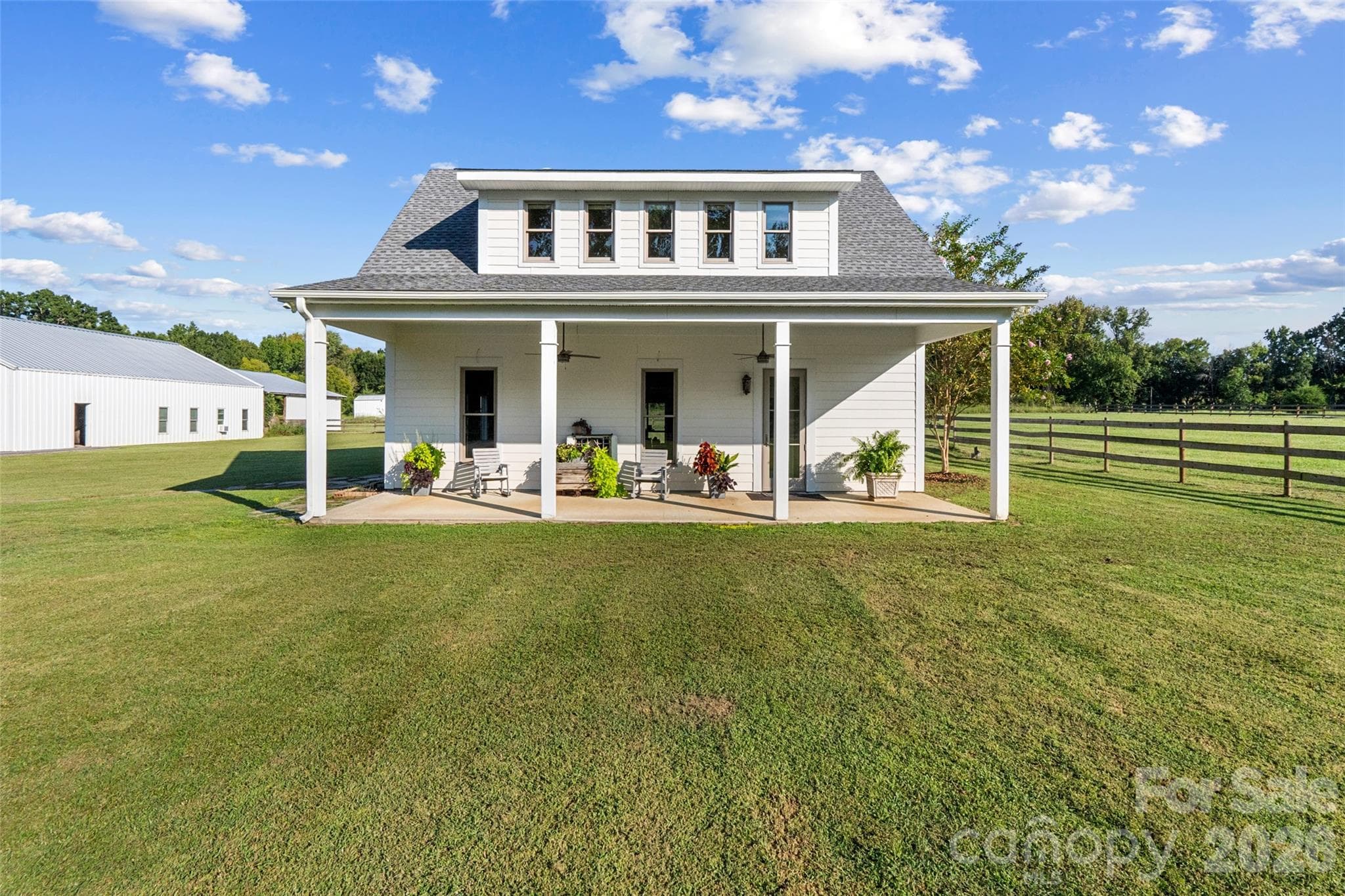 Single Family Residence at 2298 Willow Creek Road, Rock Hill, photo 35 of 48