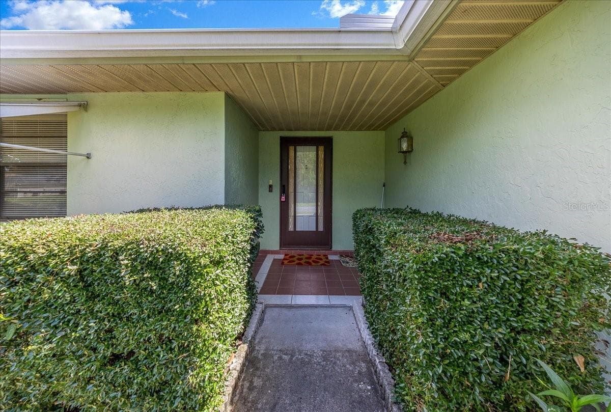 Single Family Residence at 17371 SW 26TH TERRACE RD, OCALA, photo 2 of 53