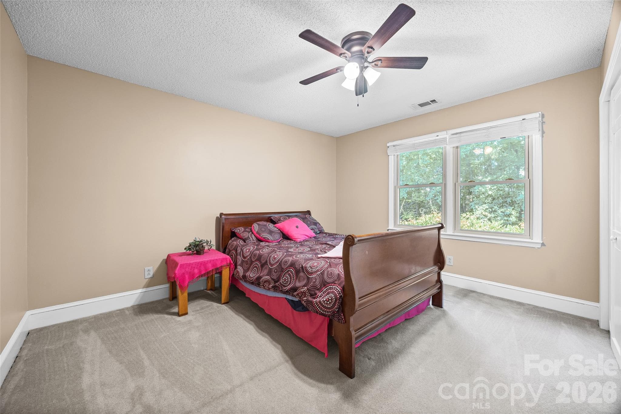 Single Family Residence at 1596 Old Tara Lane, Fort Mill, photo 19 of 37