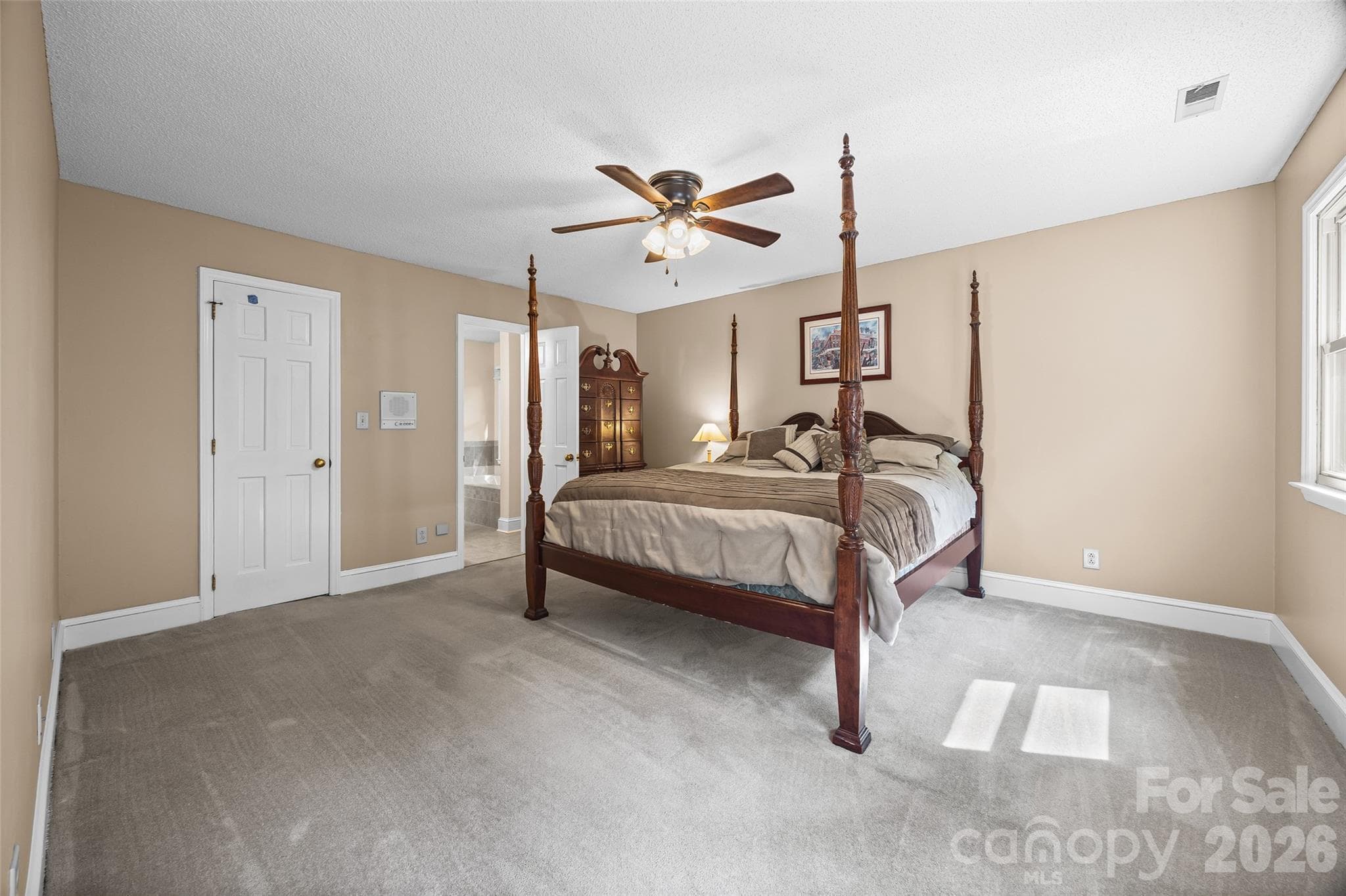 Single Family Residence at 1596 Old Tara Lane, Fort Mill, photo 21 of 37
