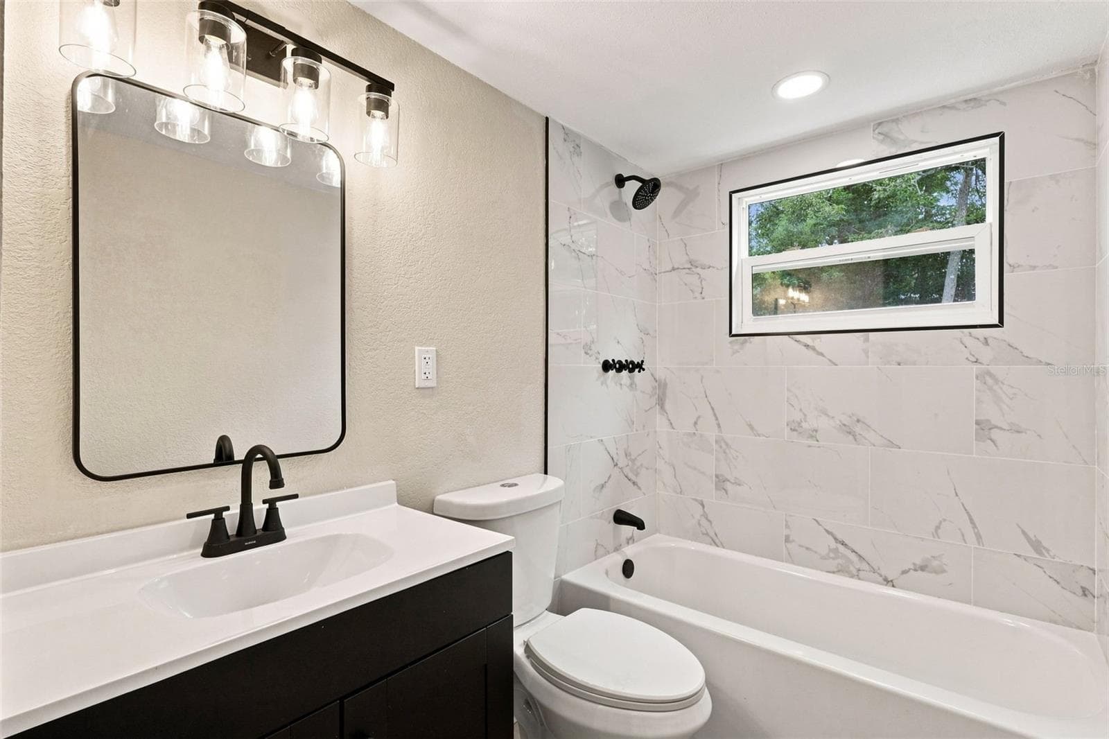 Duplex at 264 LAWS LN, ORMOND BEACH, photo 19 of 40