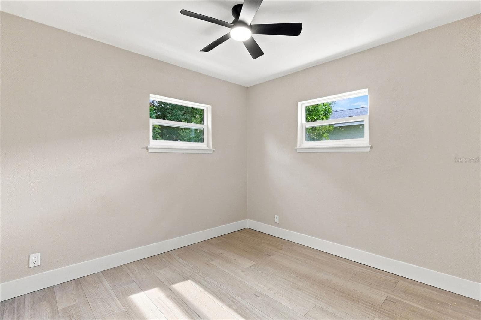 Single Family Residence at 264 LAWS LN, ORMOND BEACH, photo 23 of 40