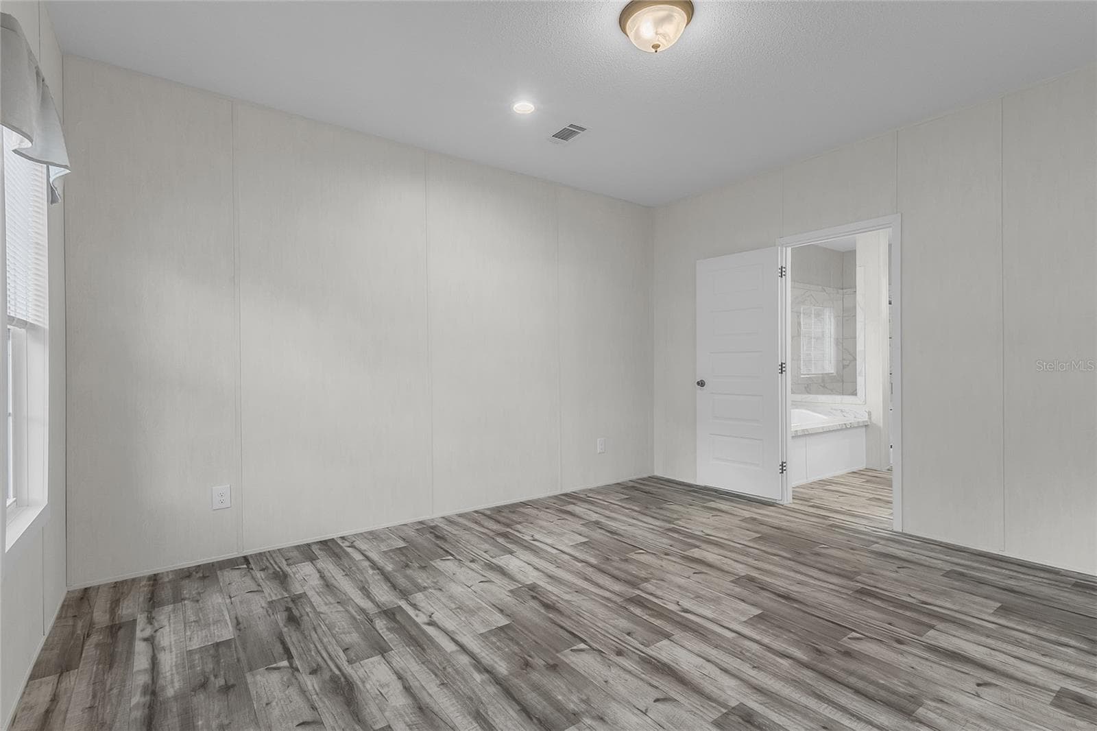 Modular Home at 2873 BEECH BLVD, BUNNELL, photo 15 of 28