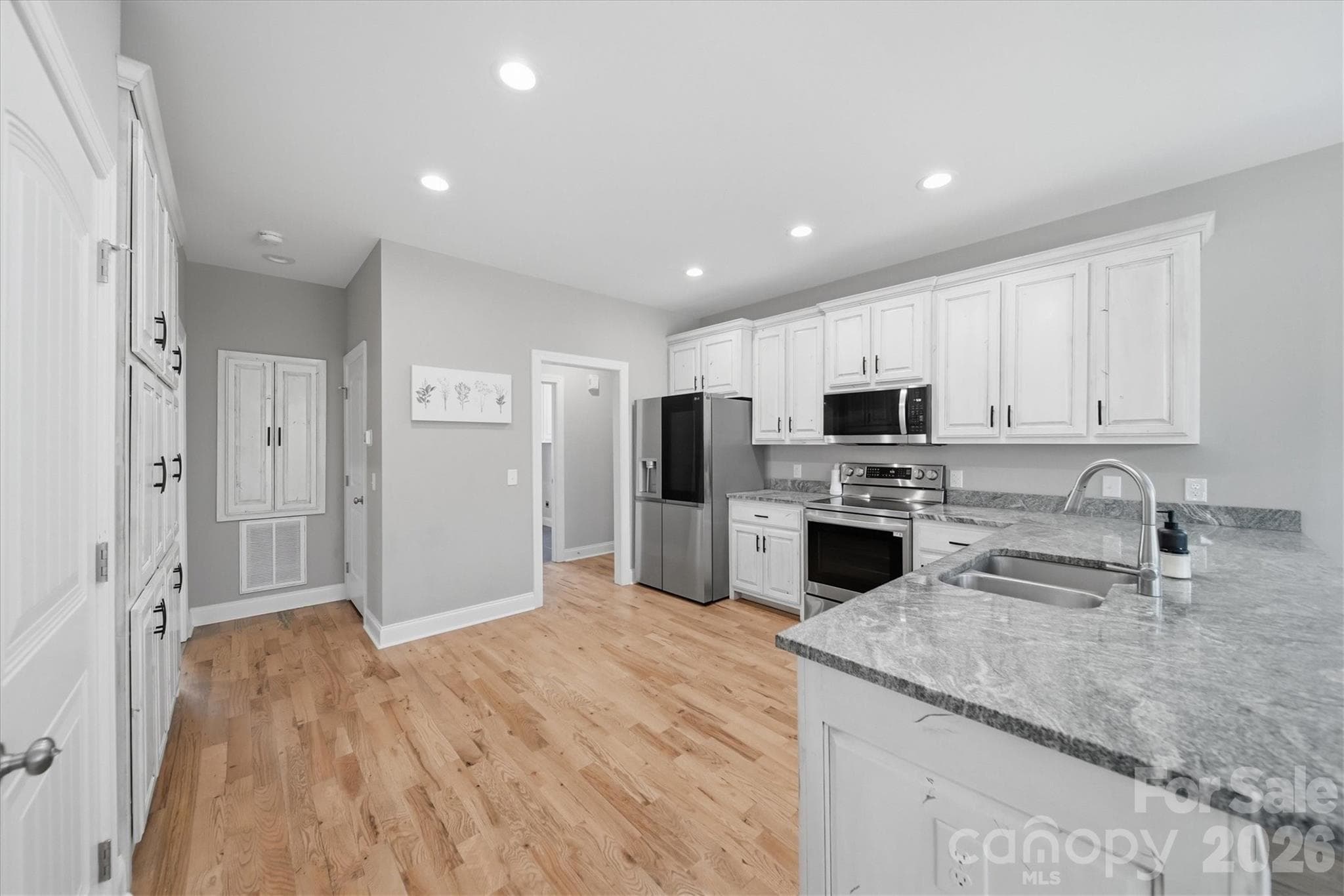 Single Family Residence at 135 Maplewood Court, Hudson, photo 12 of 37