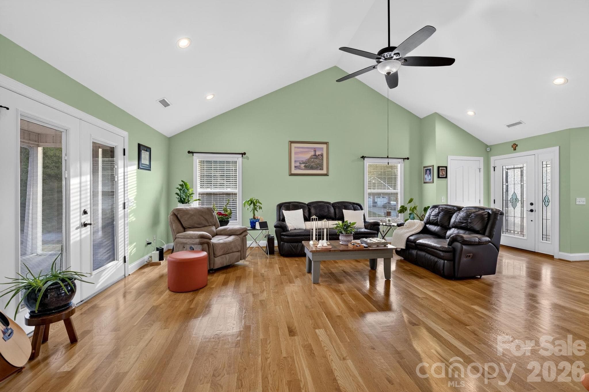 Single Family Residence at 100 Rivercliff Drive, Hudson, photo 12 of 48