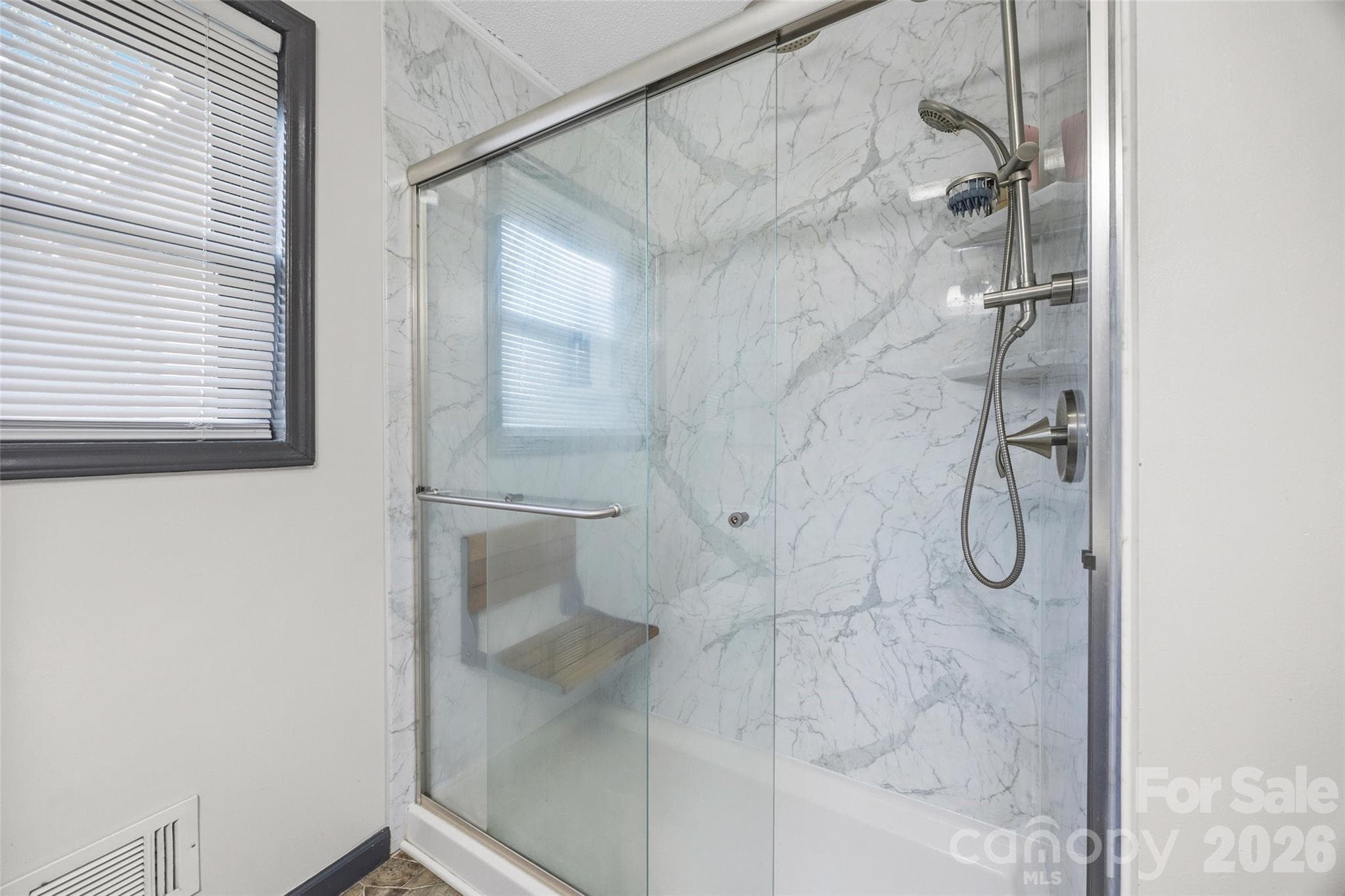 Full Bath - 2435 Lewiston Drive, Gastonia