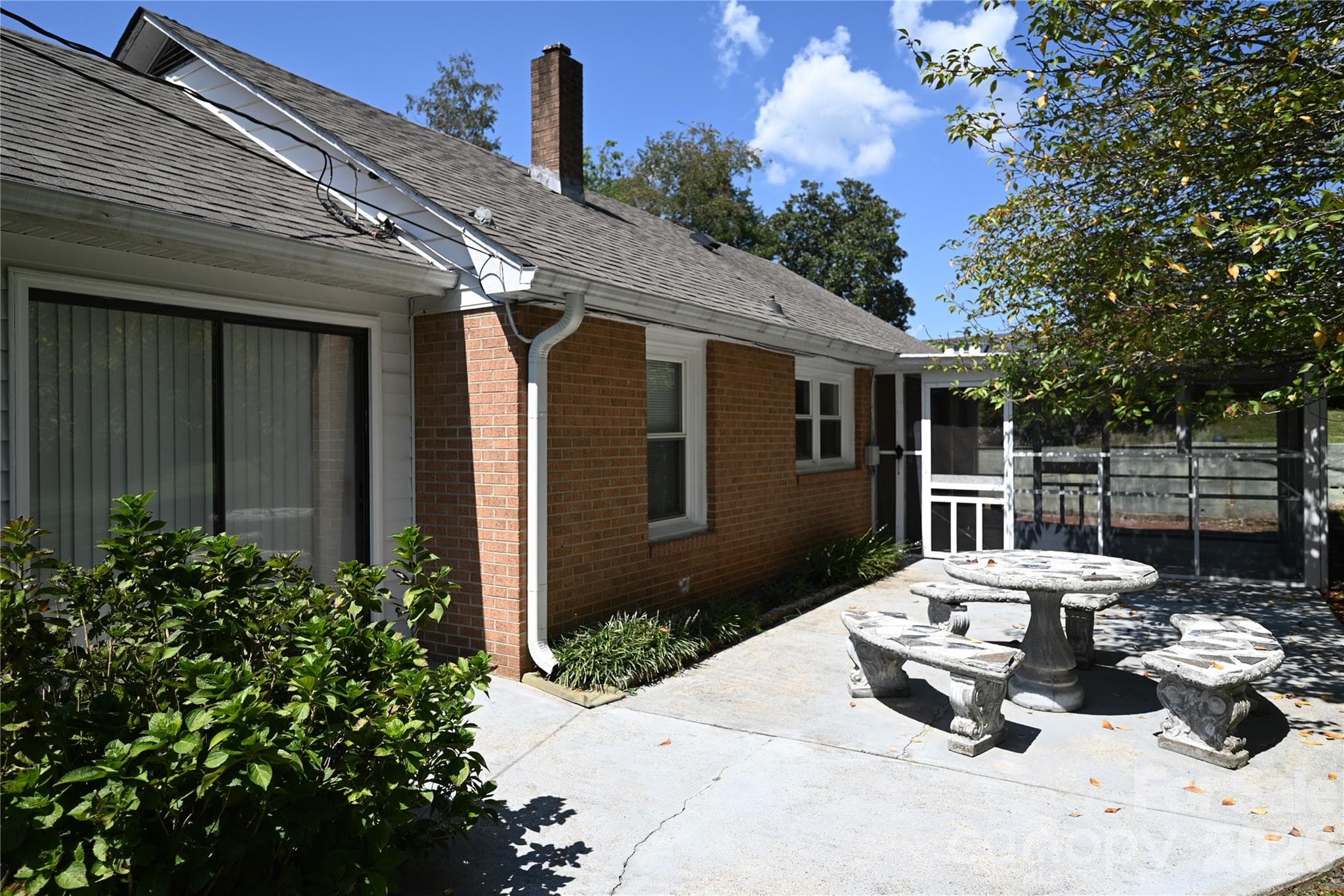 Single Family Residence at 105 Owens Avenue NE, Drexel, photo 26 of 38