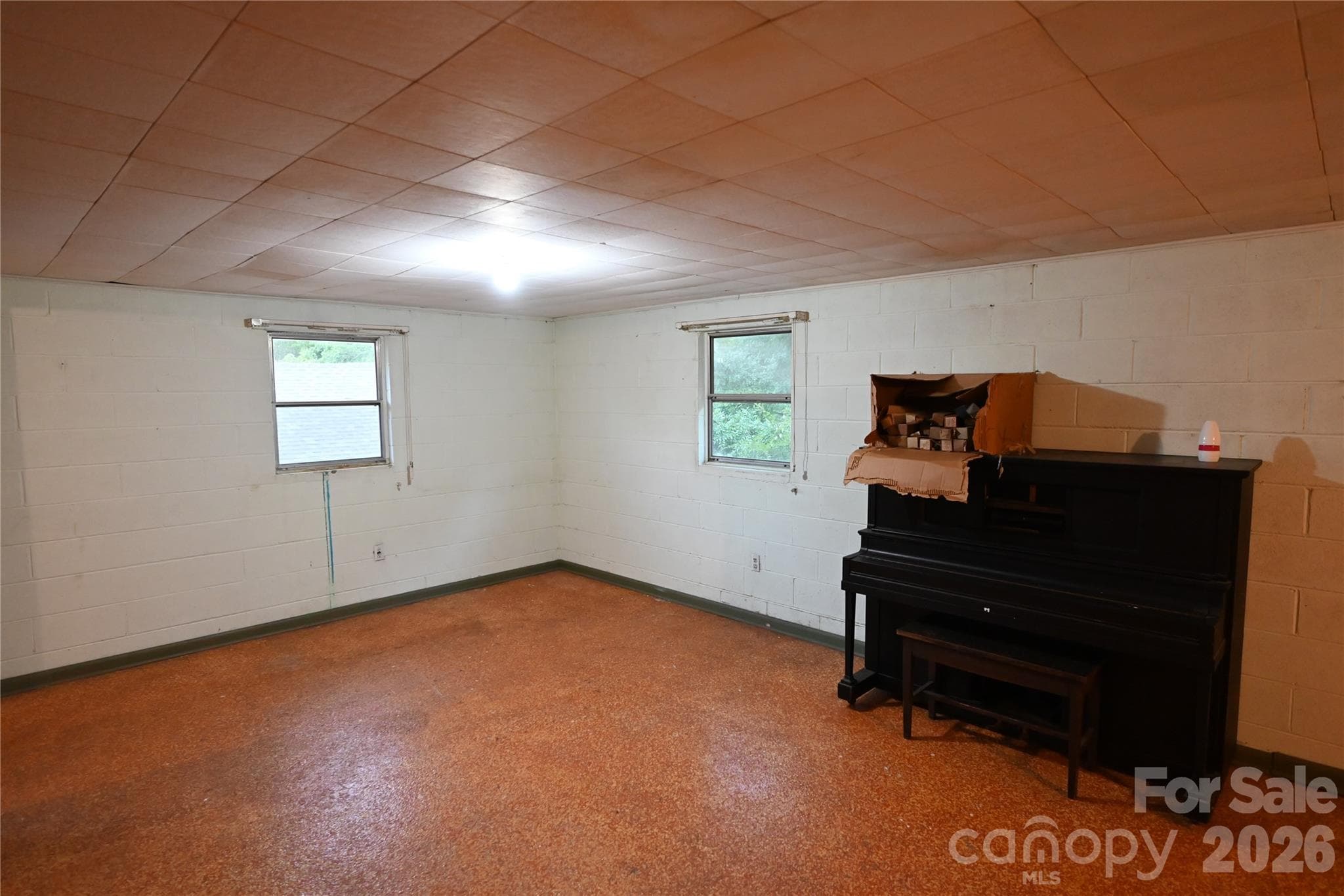 2nd LQ Living area - 105 Owens Avenue NE, Drexel