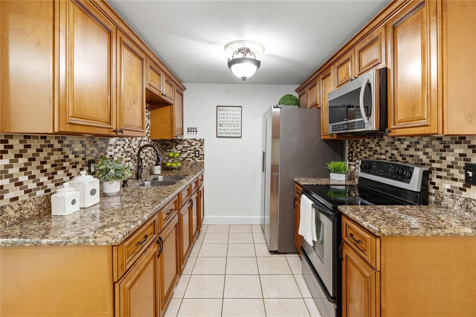kitchen - 6004 W JEAN ST, TAMPA