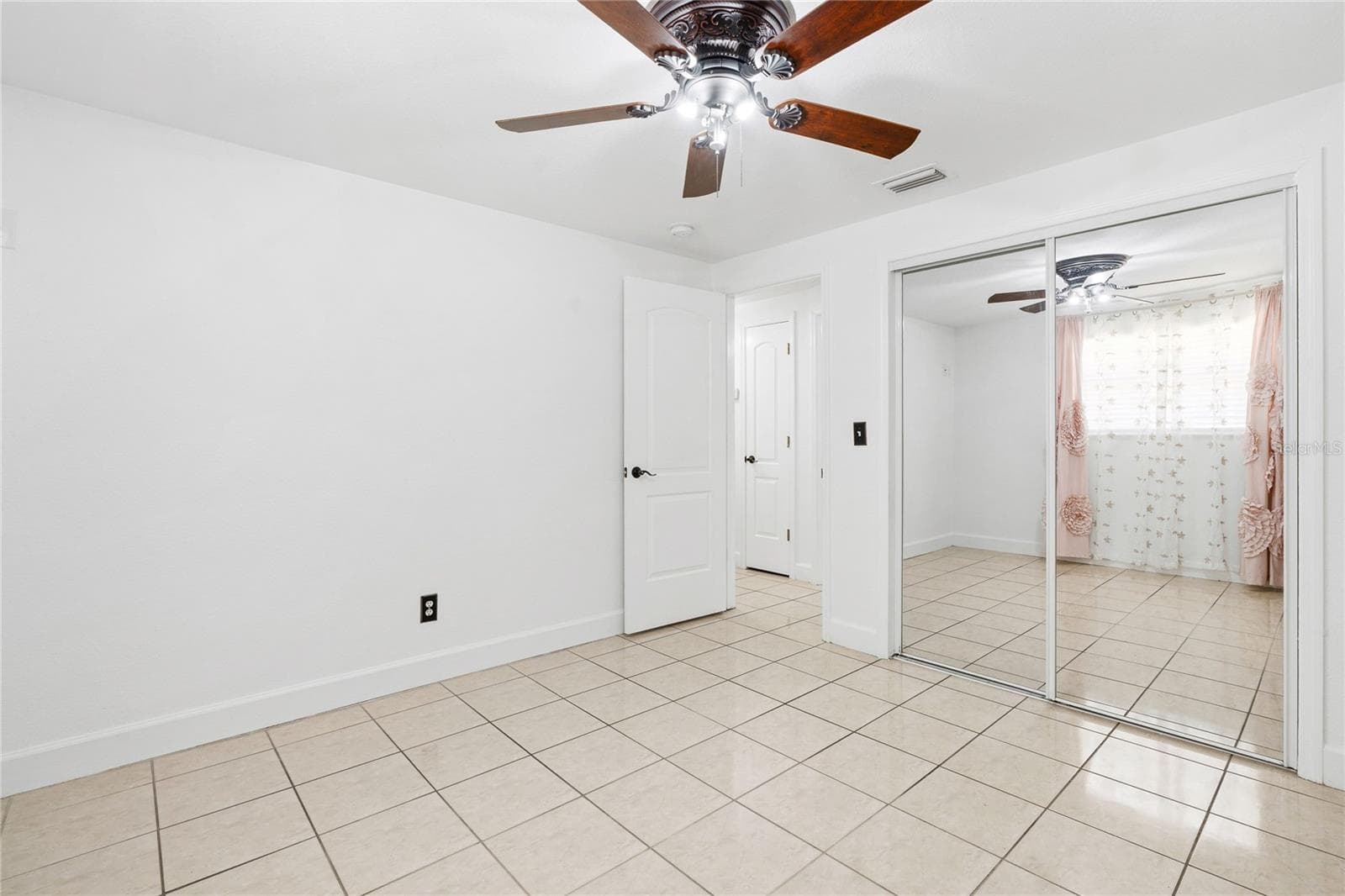 Single Family Residence at 6004 W JEAN ST, TAMPA, photo 21 of 40