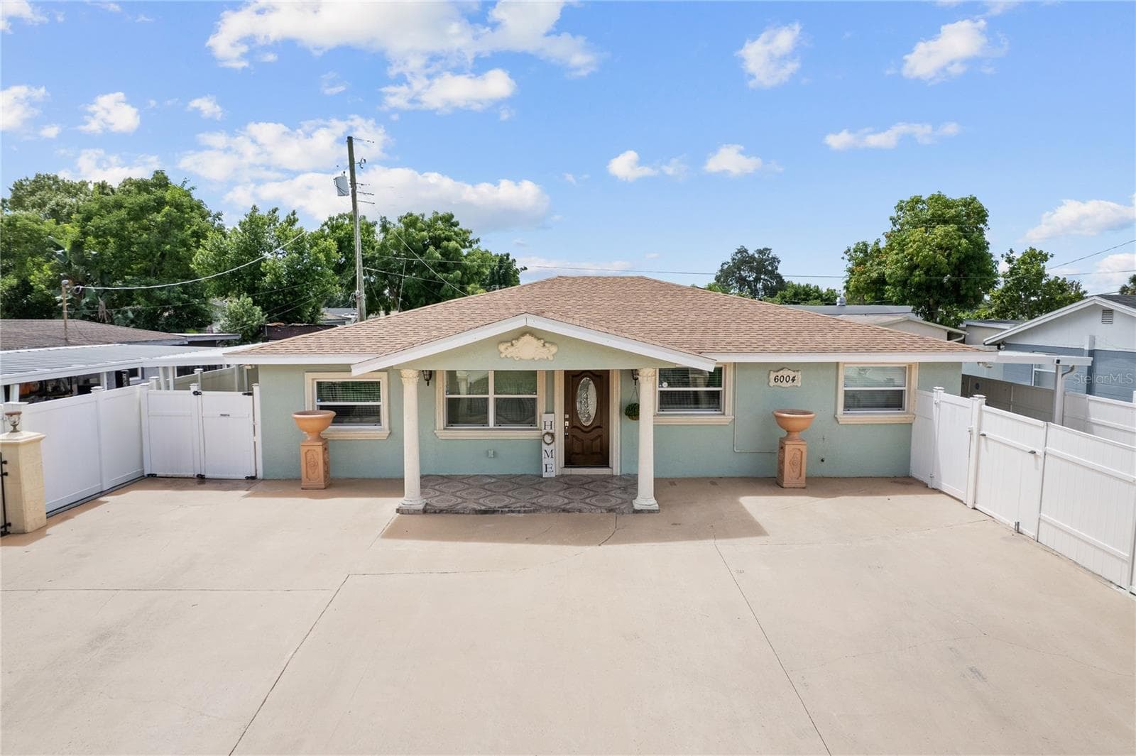 Front exterior - 6004 W JEAN ST, TAMPA