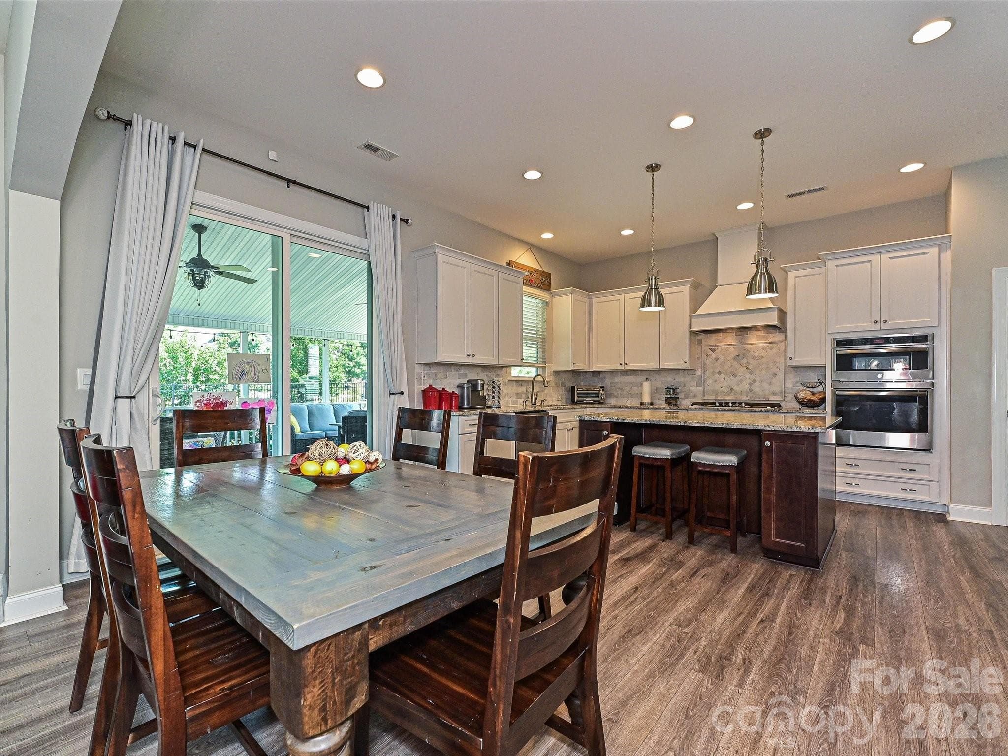 Single Family Residence at 10979 Sparkle Creek Drive, Midland, photo 13 of 47