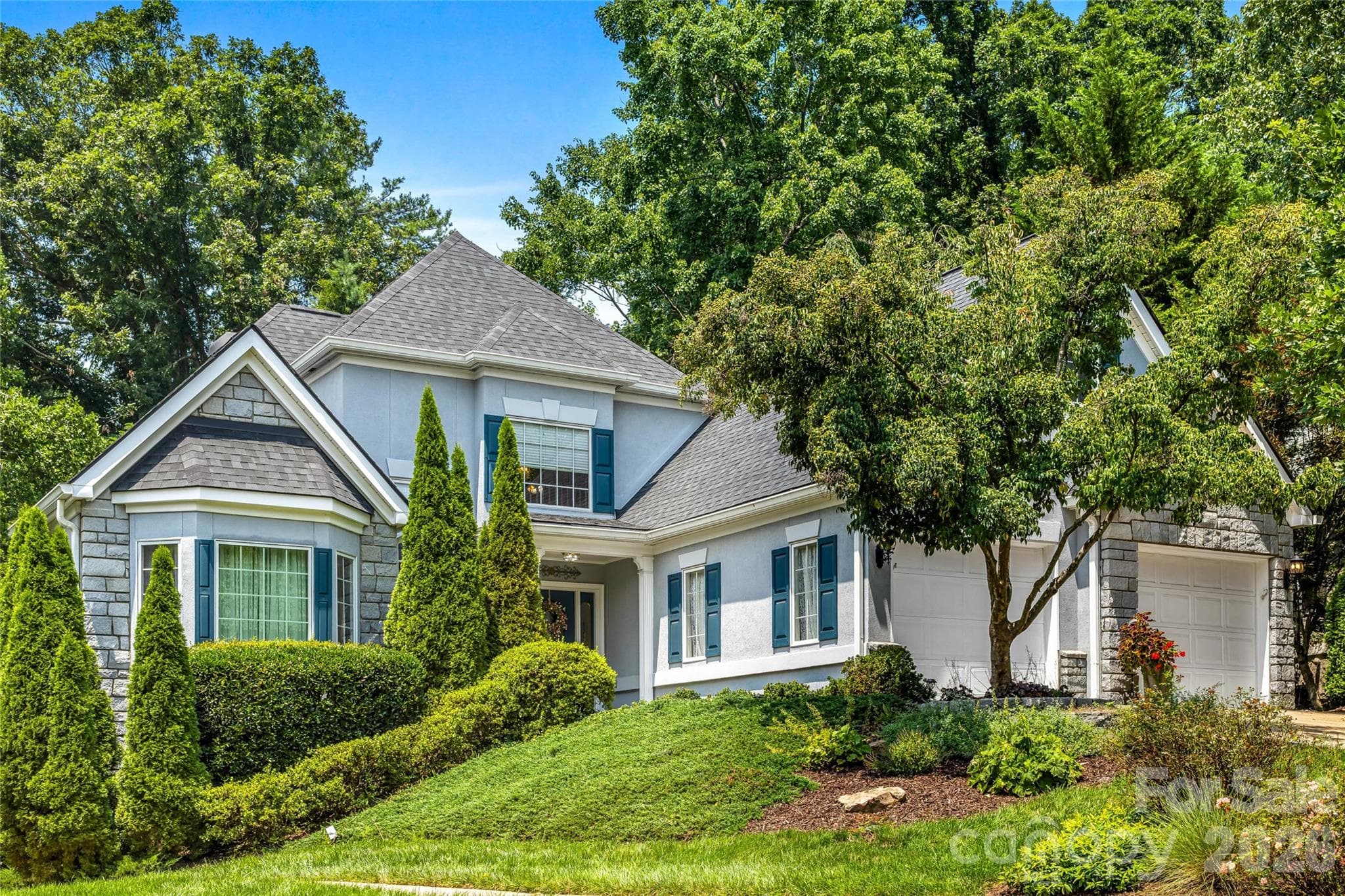 11 Tiverton Lane