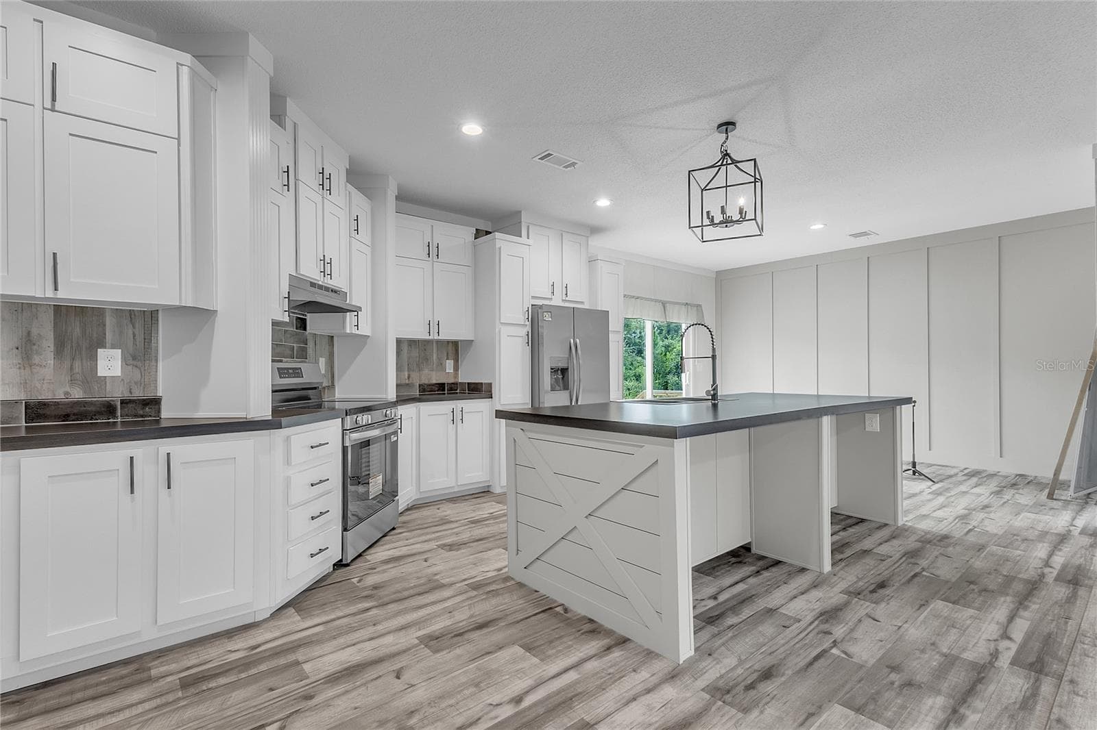 Modular Home at 2873 BEECH BLVD, BUNNELL, photo 6 of 28
