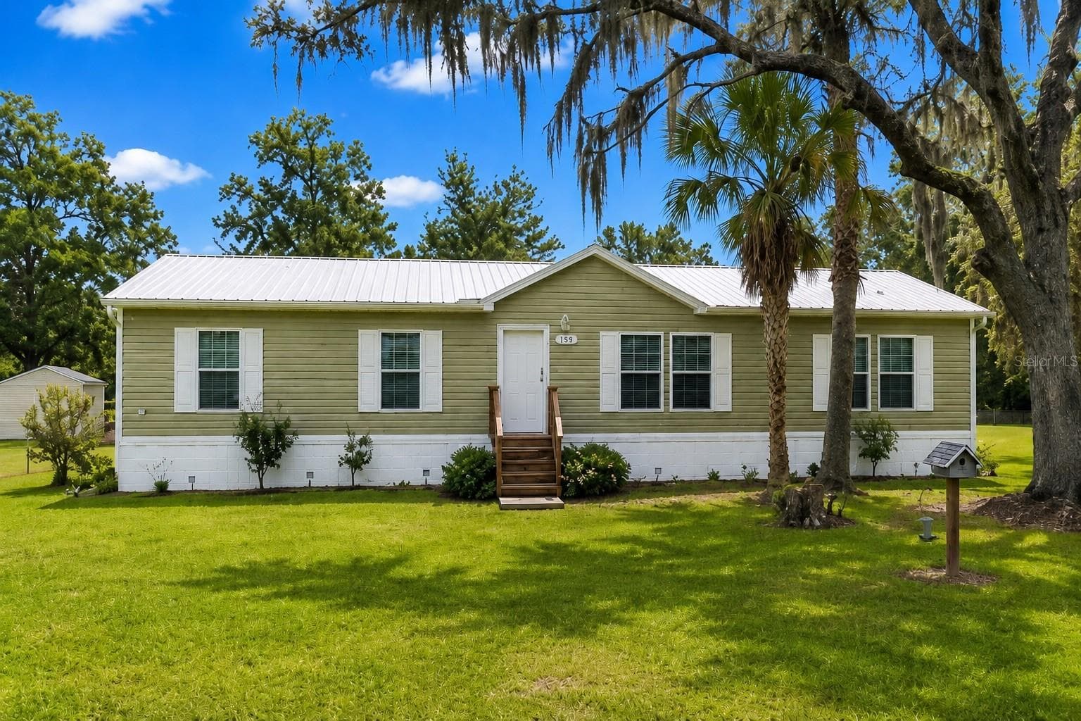 159 CHERYL ELAINE DR