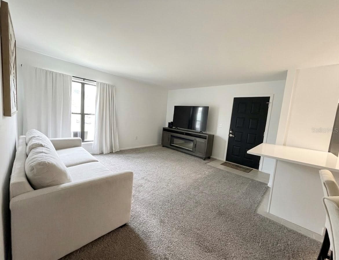 Condominium at 6015 LAKETREE LN #E, TEMPLE TERRACE, photo 6 of 27