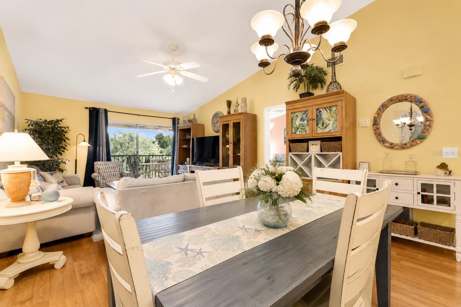 Dining for 4. Farmhouse coastal style furniture included. - 6800 PLACIDA RD #235, ENGLEWOOD