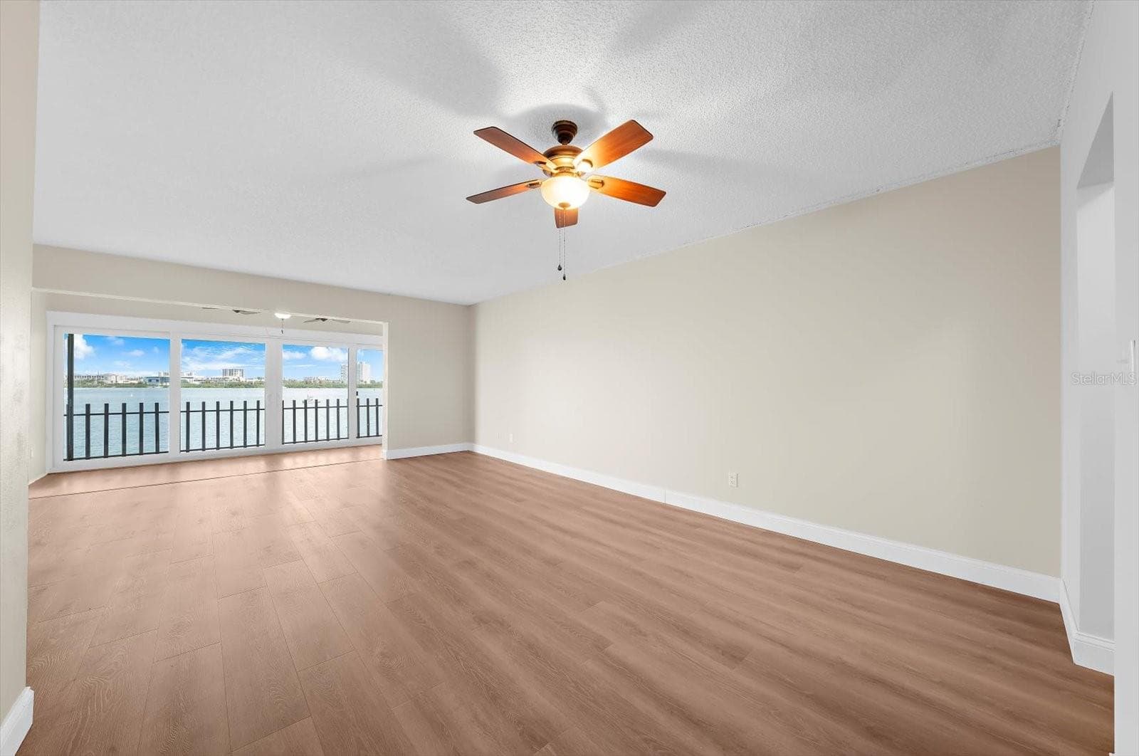 Living, Dining and Sunroom area - 868 BAYWAY BLVD #307, CLEARWATER BEACH