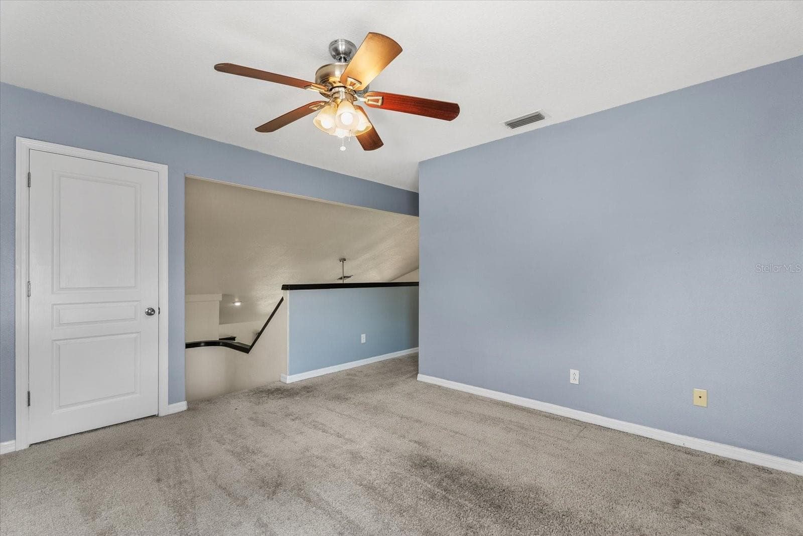 Loft Area - 324 LANGHOLM DR, VENICE
