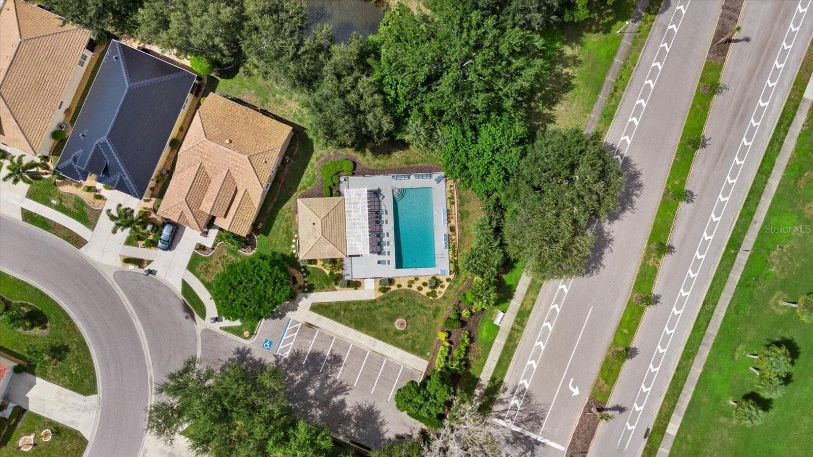 Aerial of Communnity Pool - 324 LANGHOLM DR, VENICE