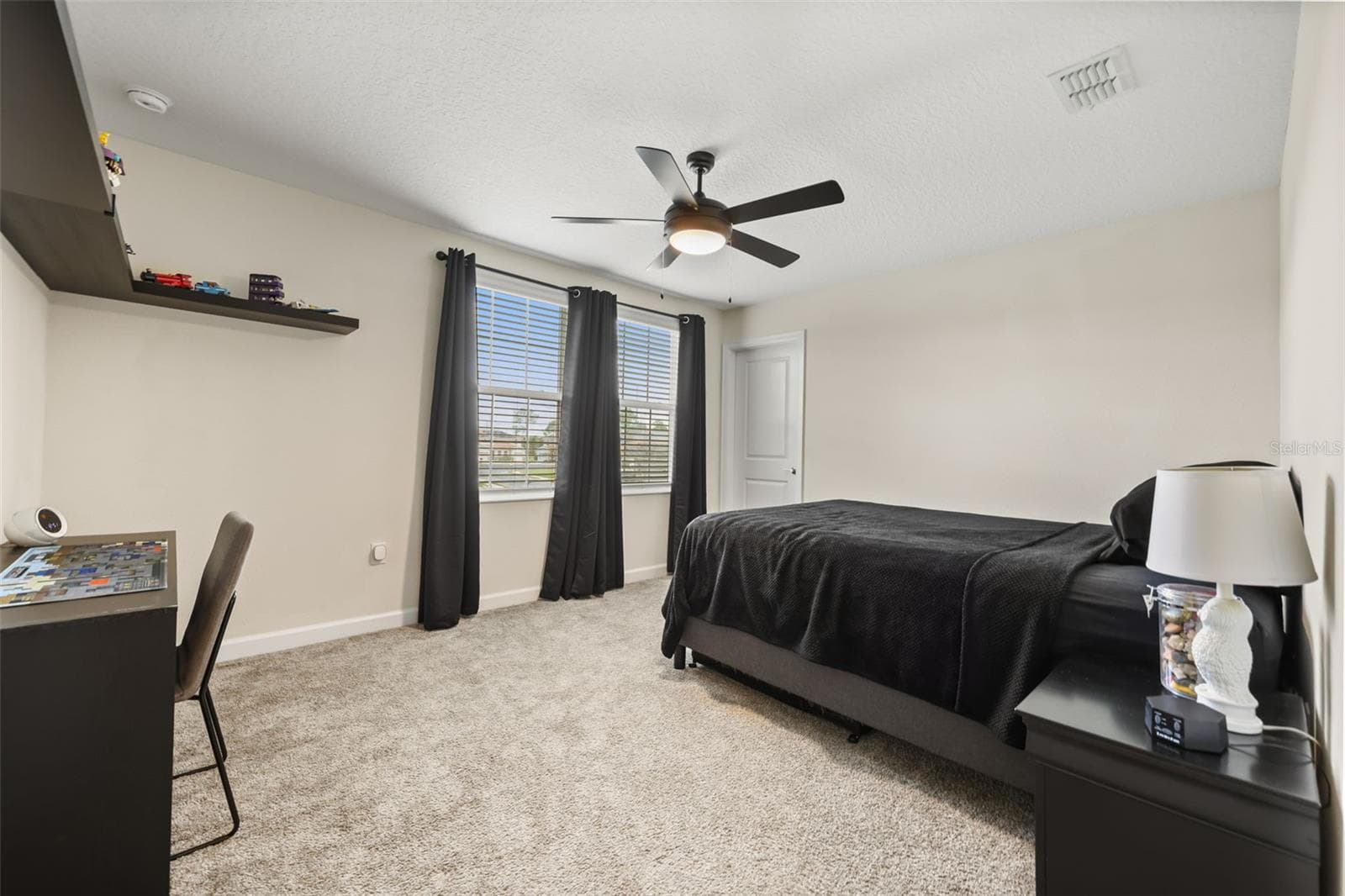 Bedroom 3 - 512 WESTCHESTER CT, DAVENPORT