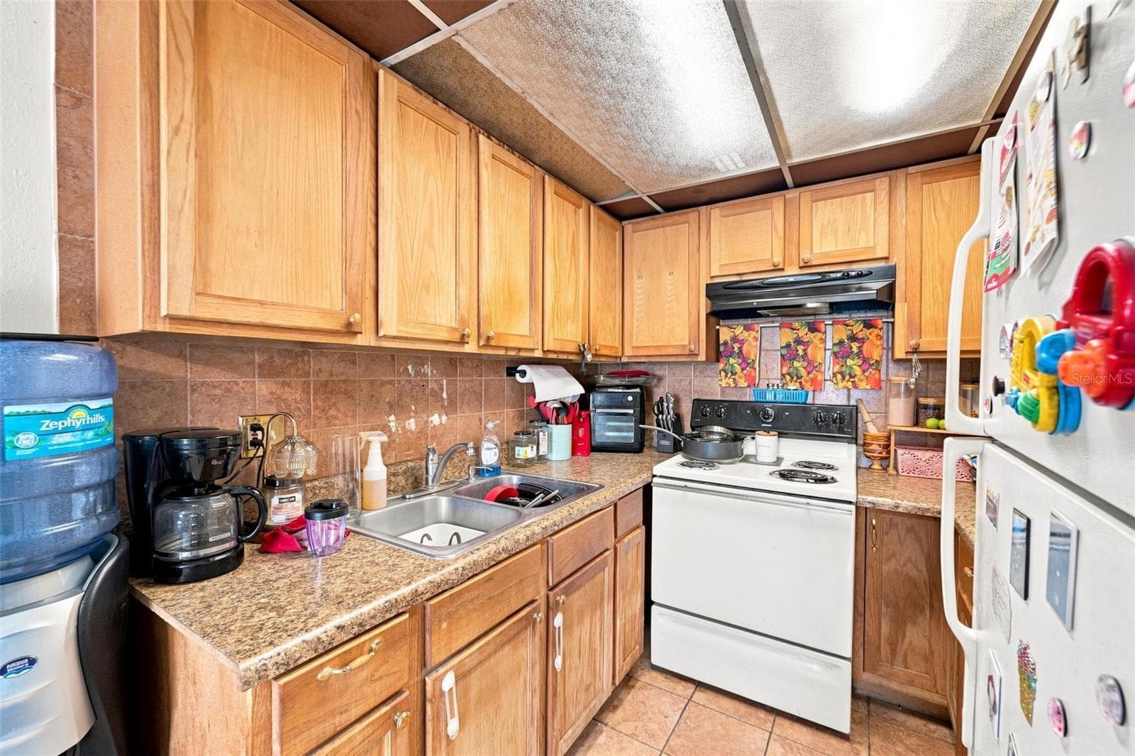 Kitchen - 5709 TOWNHOUSE DR, NEW PORT RICHEY
